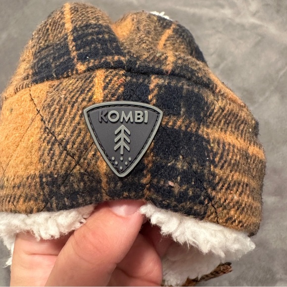 Kombi Infant Brown Plaid Aviator Winter Hat With Ears Size 9-18 Months - Picture 9 of 14